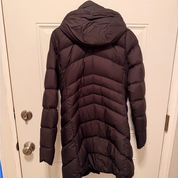 Marmot Montreal Down Winter Coat - Picture 6 of 7